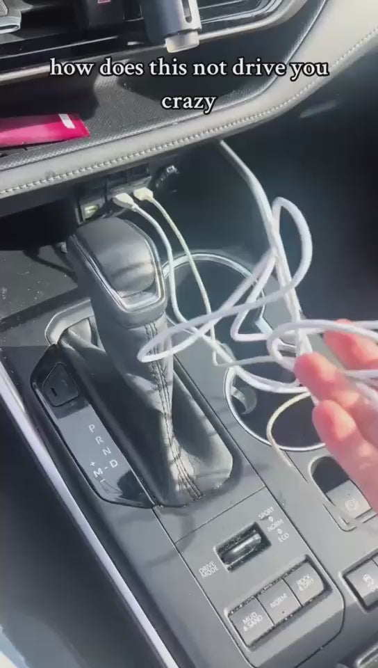 English: 4-in-1 Retractable Fast Car Charger with LED